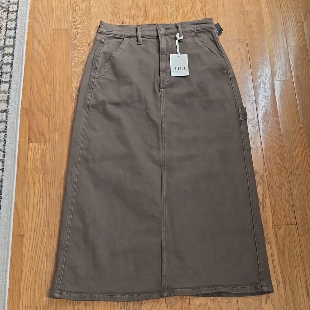 A.N.A BRAND MISSES BRAND OLIVE GREEN JEAN SKIRT SIZE 2
